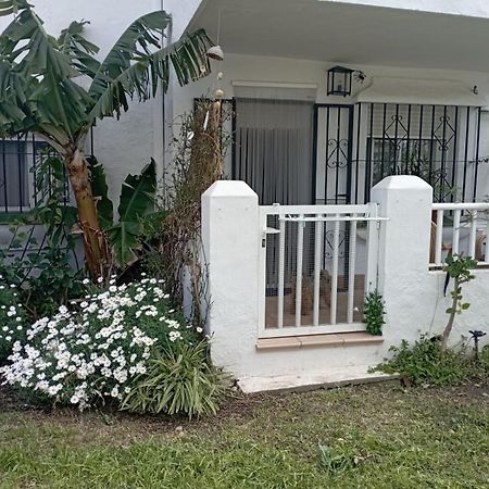 Apartamento Laguna Beach Torrox Costa Exterior photo